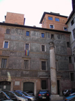 Niche i Palazzo Massimo alle Colonne 