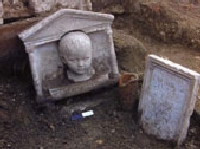 Necropoli Via Triumphalis - barnegrav