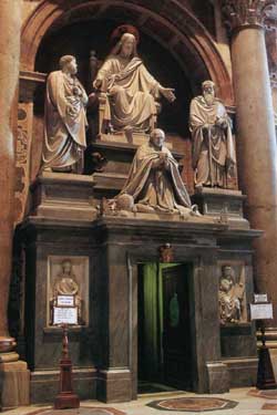 Monument for Pius VIII